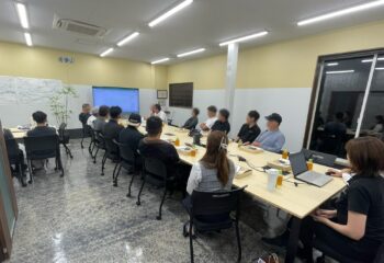 ✍９月の定例会の様子