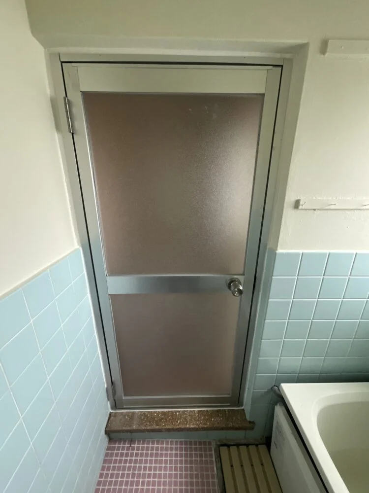 つくば市 浴室ドア取替Afterイメージ